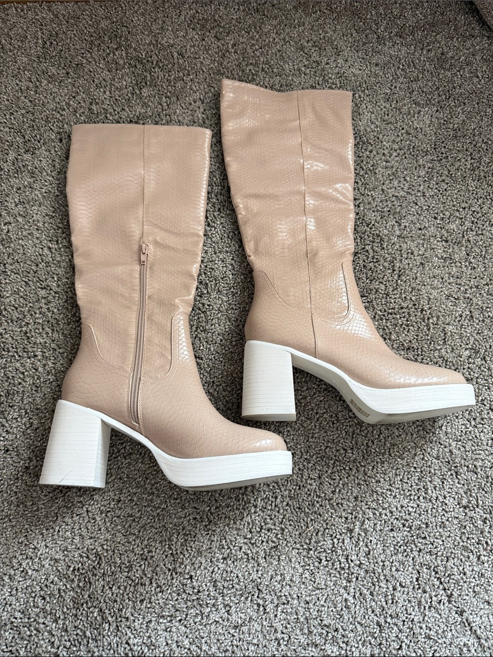 Women’s Tall Block-Heel Boots in Nude Beige